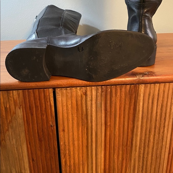 Black Leather Knee-High Boots - Picture 7 of 7